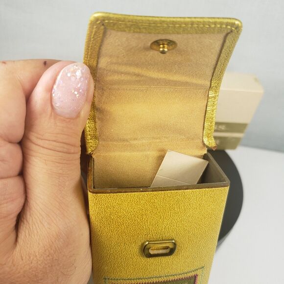 Vintage 1950's Princess Gardner Embroidered Metallic Gold Leather Cigarette Case - Picture 8 of 16
